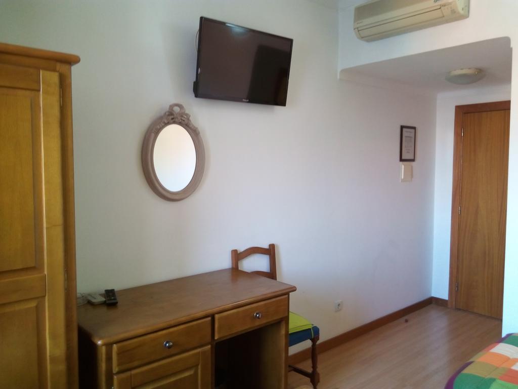 Residencial Moeda Hotell Coimbra Exteriör bild