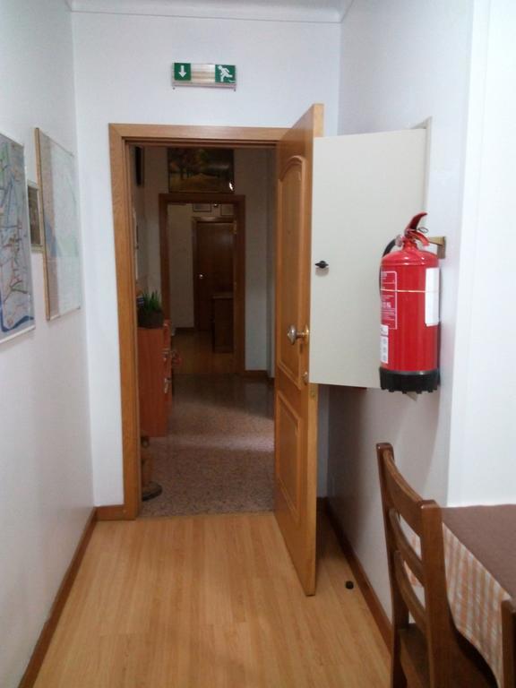 Residencial Moeda Hotell Coimbra Exteriör bild