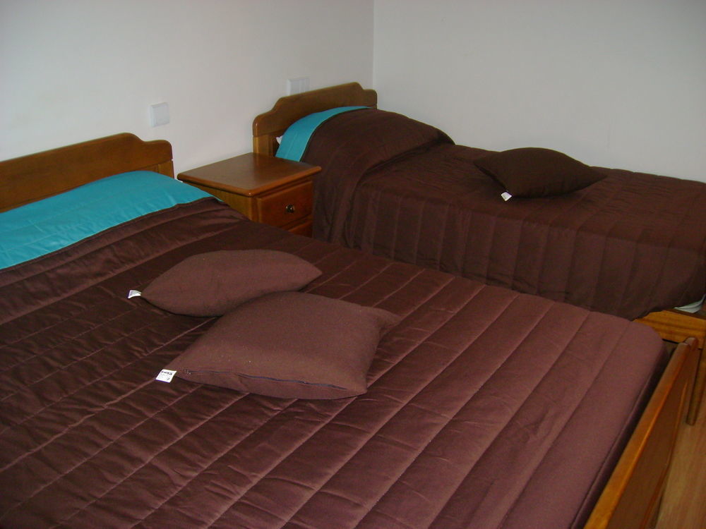 Residencial Moeda Hotell Coimbra Exteriör bild