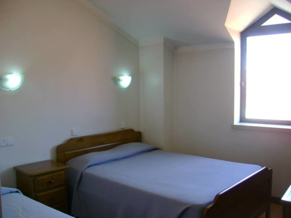 Residencial Moeda Hotell Coimbra Exteriör bild