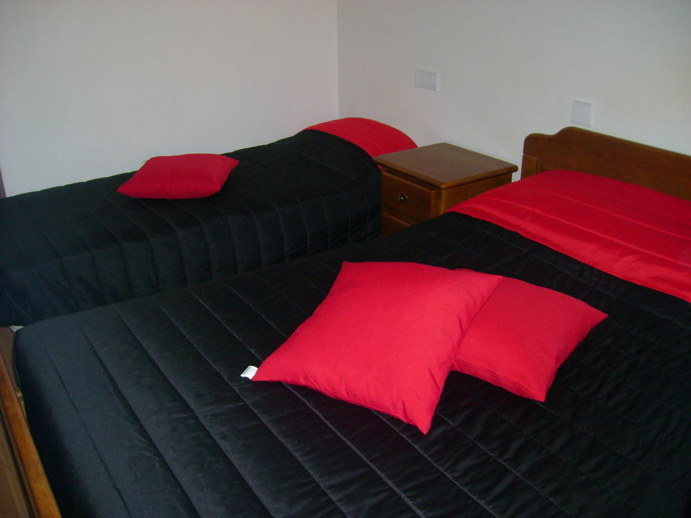 Residencial Moeda Hotell Coimbra Exteriör bild